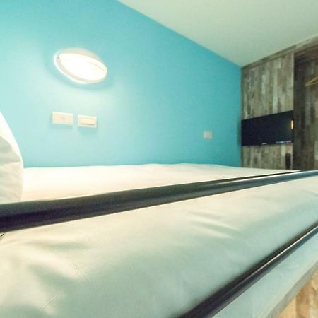 Divecube Hotel Taichung Luaran gambar